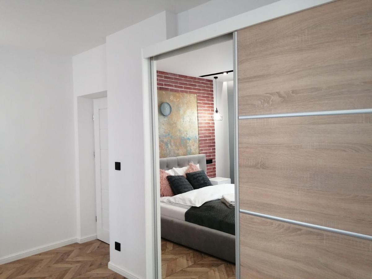 Apartament Lucy - Scisle Centrum Czestochowy Częstochowa Kültér fotó