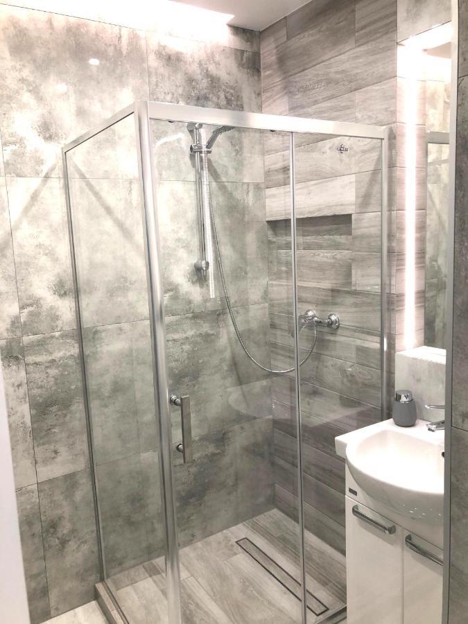 Apartament Lucy - Scisle Centrum Czestochowy Częstochowa Kültér fotó